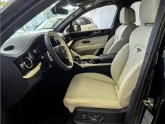 Bentley Bentayga 4.0T V8 Long Wheelbase - photo 7