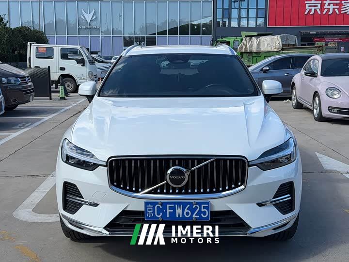Volvo XC60 B5 AWD Smart Remote Luxury Edition