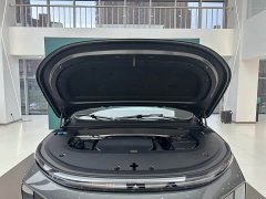 Li Auto L6 Pro - ფოტო 12