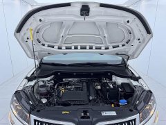 Skoda Corollac 2021 TSI280 Luxury - ფოტო 12