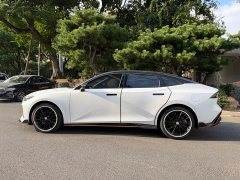 Changan UNI-V 1.5T Sport Edition - ფოტო 15