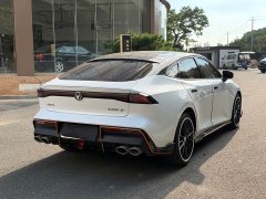 Changan UNI-V 1.5T Sport Edition - ფოტო 16