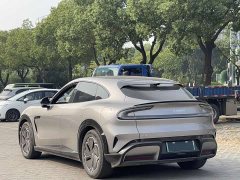 Xiaomi YU7 2025 Four-Wheel Drive Pro - ფოტო 3