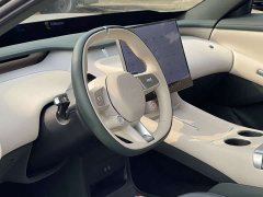 Xiaomi YU7 2025 Four-Wheel Drive Pro - ფოტო 4