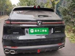 Changan UNI-K 2.0T Two-Wheel Drive Deluxe - ფოტო 3