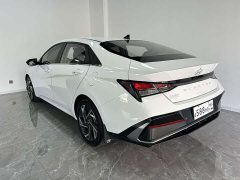 Hyundai Elantra 2023 1.5L CVT GLX Elite - ფოტო 4