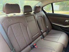 BMW 3 Series 325i M Sport Night Edition Package - ფოტო 19