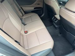 Lexus ES 2022 300h Premium Edition - ფოტო 13