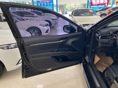 Toyota Camry 2.0G Luxury Edition - ფოტო 4