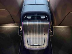Mercedes-Benz E-Class E 300 L Fashion Edition - ფოტო 11