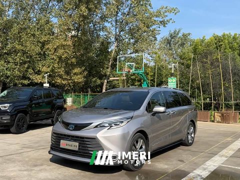 2024 Toyota Sienna 2.5L Hybrid Premium Edition - ავტომობილი ჩინეთიდან