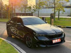 BMW 5 Series 530Li Premier M Sport Package - ფოტო 2