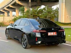 BMW 5 Series 530Li Premier M Sport Package - ფოტო 8