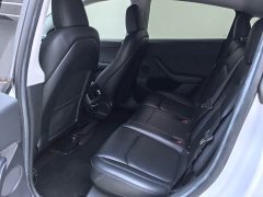 Tesla Model Y Long Range All-Wheel Drive - ფოტო 7