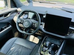 Zeekr 009 Six-Seat Executive AWD 108kWh - ფოტო 10