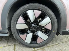 BYD Dolphin 401km Knight Edition - ფოტო 11