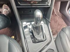 Volkswagen Touareg 280TSI FWD Luxury Plus - ფოტო 10
