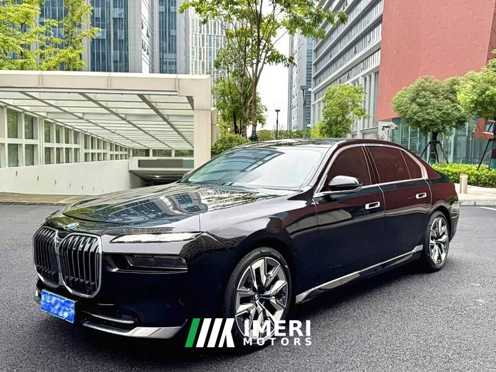 BMW 7 Series 2023 740Li Premier Luxury Package - ავტომობილი ჩინეთიდან