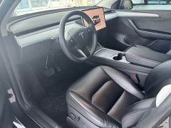 Tesla Model Y Rear-Wheel Drive - ფოტო 4