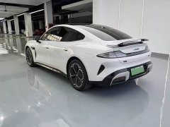 Xiaomi SU7 Rear-Wheel Drive Standard Edition - ფოტო 11