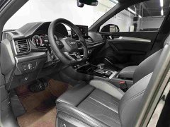 Audi Q5L 45th Anniversary Edition 40 TFSI Luxury Dynamic - ფოტო 12
