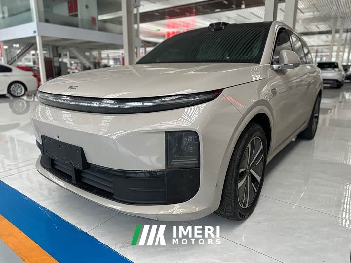 Li Auto L6 Max - ავტომობილი ჩინეთიდან