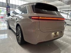 Li Auto L6 Max - ფოტო 13