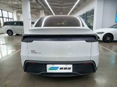 Tesla Model Y Long Range All-Wheel Drive - ფოტო 4