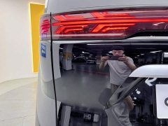 Denza D9 2022 DM-i 970 AWD Flagship - ფოტო 8