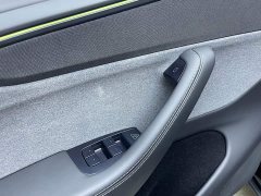 Tesla Model Y Rear-Wheel Drive - ფოტო 12