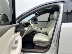Denza BYD Denza N8L Flagship - ფოტო 9