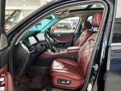 BMW X5 2022 xDrive 30Li Luxury M Sport Package - ფოტო 4