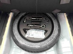 Honda Vezel 1.5L CVT Tech Edition - ფოტო 15