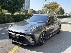 Lynk & Co Geely Lynk & Co 03 1.5T DCT Pro - ფოტო 1