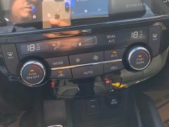 Nissan Qashqai 2.0L CVT Luxury - ფოტო 14