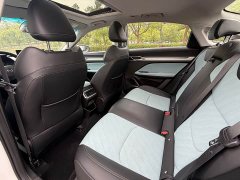 Geely Emgrand L 1.4T CVT Premium - ფოტო 3