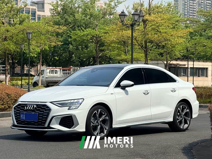 Audi A3 A3L Limousine 35 TFSI Luxury Sport - ავტომობილი ჩინეთიდან