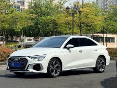 Audi A3 A3L Limousine 35 TFSI Luxury Sport - ფოტო 1