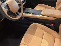 Lexus ES 300h - ფოტო 4