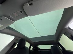 Tesla Model Y Rear-Wheel Drive - ფოტო 13