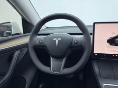 Tesla Model Y Rear-Wheel Drive - ფოტო 9