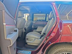 Denza BYD Denza N9 Flagship - ფოტო 7