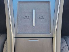 Denza BYD Denza N9 Flagship - ფოტო 9