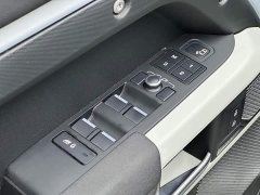 Land Rover Defender New Energy 2022 110 P400e - ფოტო 13