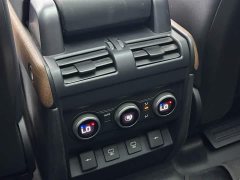 Land Rover Defender New Energy 2022 110 P400e - ფოტო 20