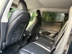Tesla Model Y Rear-Wheel Drive - ფოტო 13