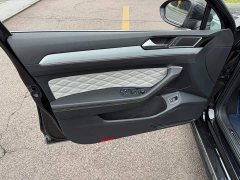 Volkswagen Magotan 2023 2 Million Units Commemorative Edition 330TSI DSG Luxury - ფოტო 6
