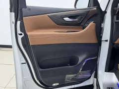 Toyota Alphard Hybrid 2.5L Premium Edition - ფოტო 13