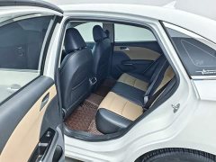 Chevrolet Cruze 320 Automatic Enjoy Sunroof Edition - ფოტო 6