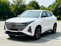 Changan UNI-Z 2025 1.5T Premium Edition - ფოტო 1